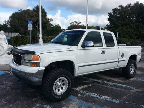 2002 gmc sierra 1500 sle extended cab pickup 4-door 5.3l low miles