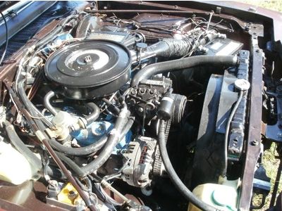 TOWN & COUNTRY Coupe 2 DOOR RARE LOW MILES (LIKE PARK FIFTH AVE ) NO RESERVE, image 12