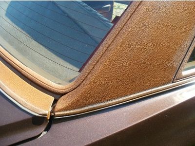 TOWN & COUNTRY Coupe 2 DOOR RARE LOW MILES (LIKE PARK FIFTH AVE ) NO RESERVE, image 19