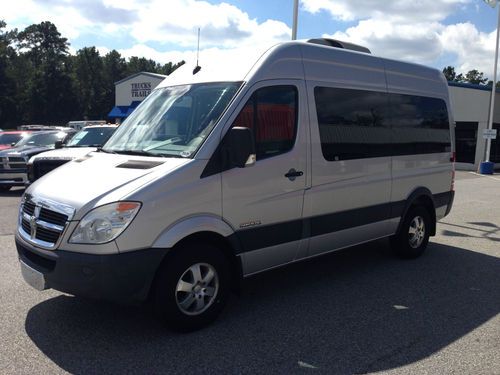 2007 dodge sprinter hightop van diesel very low mileage rear ac trade in 07