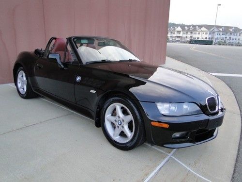 2000 bmw z-3 2.5l l6 1owner 61k 5speed bl/red conv.warranty
iowner warranty