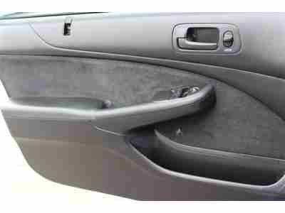 LX COUPE Manual 1.7L CD Front Wheel Drive Tires - Front All-Season Wheel Covers, image 15