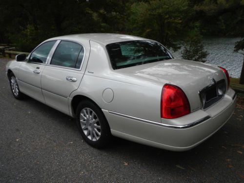 NO RESERVE! Luxury SEDAN Southern NO RUST! Rare NAVIGATION! Signature *L I M O*, image 3
