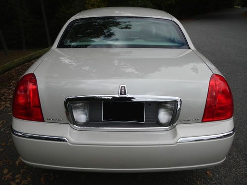 NO RESERVE! Luxury SEDAN Southern NO RUST! Rare NAVIGATION! Signature *L I M O*, image 4