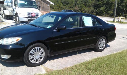 >>>2005 Toyota Camry XLE Sedan 4-Door 2.4L, Loaded! NO RESERVE!!<<<, image 2