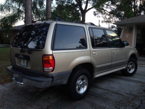 1999 ford explorer xlt sport utility 4-door 5.0l