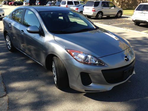 2012 mazda 3 i sedan 4-door 2.0l