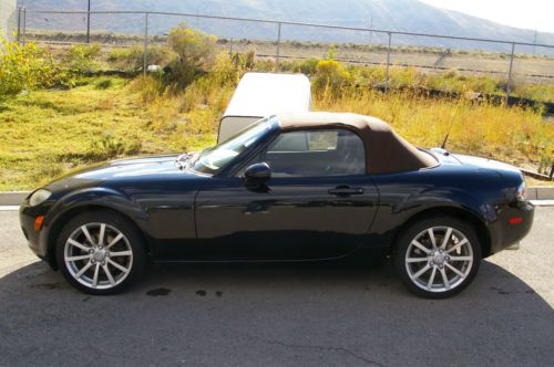 2007 mazda mx-5 miata grand touring convertible