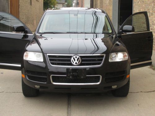 2004 volkswagen touareg v8 sport utility 4-door 4.2l