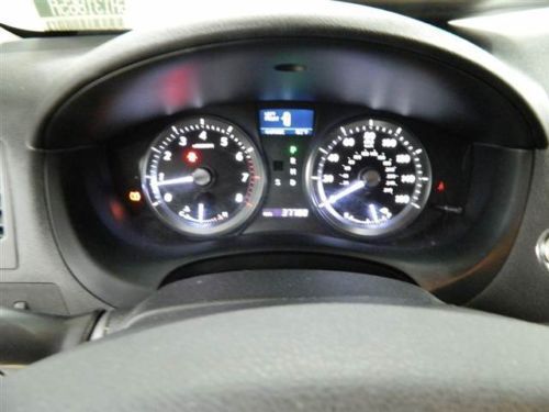 3.5L CD 4 wheel disc brakes ABS brakes AM/FM radio ac clean certified low miles, image 17