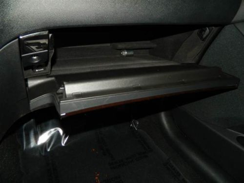 3.5L CD 4 wheel disc brakes ABS brakes AM/FM radio ac clean certified low miles, image 21