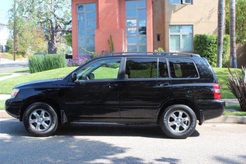 2004 toyota highlander base sport utility 4-door 3.3l black one owner
