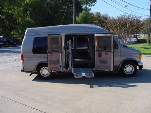 03 ford e150 regency hightop handicapped wheelchair lift van 90 pictures 1-owner