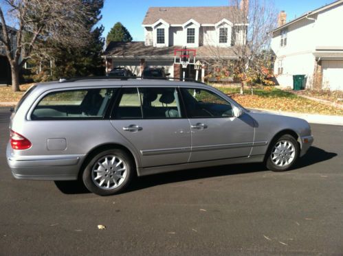 *no reserve* 2003 mercedes e320 wagon 3rd row loaded