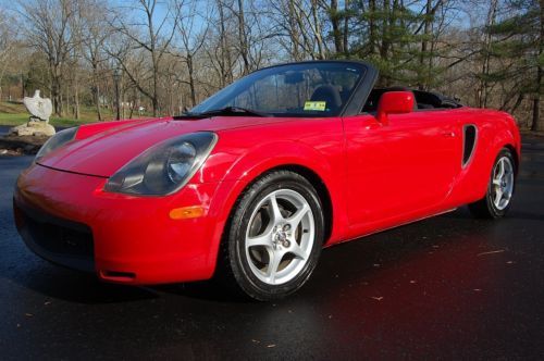 Really beautiful 2000 toyota mr ii spyder, no accidents, original 1.8 lfi ,5 spd