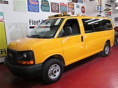 No reserve 2006 gmc savana g2500, 5 passenger, 1 government owner