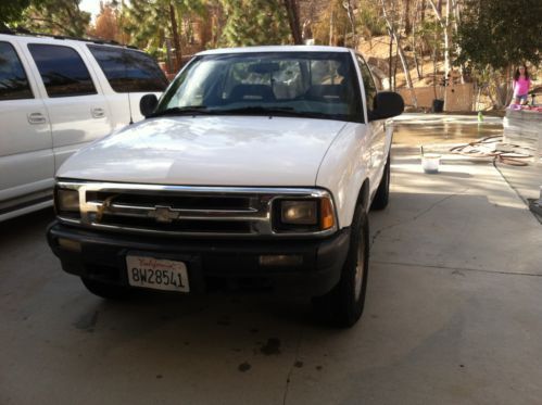 Chevrolet   s-10  ev -electric vehicle - new battery pack - runs great look!