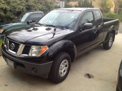 2006 nissan frontier xe extended cab pickup 4-door 2.5l-low miles*****