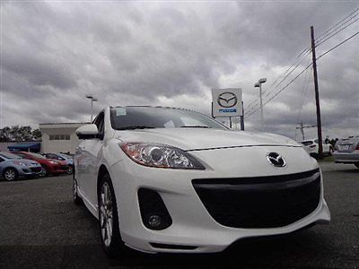 Mazda mazda3 s low miles 4dr hatchback 2.5l i4 call dave donnelly (336) 669-2143