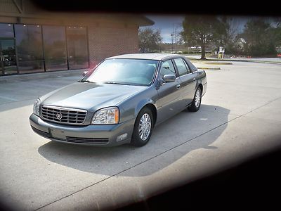 2003 cadillac dhs, onstar, chrome wheels, 70k low miles, heated sts, no reserve