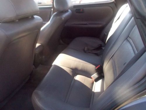 1995 Lexus ES300, NO RESERVE, image 4