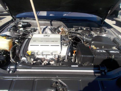 1995 Lexus ES300, NO RESERVE, image 16