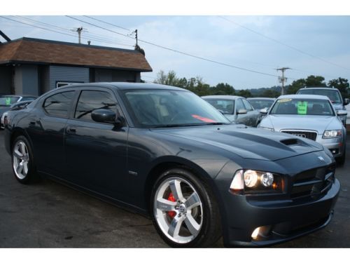 2008 dodge charger srt-8 6.1l hemi 425 horsepower navigation one owner clean car