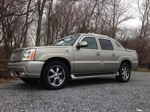 2002 cadillac escalade ext 79k miles!! perfect!!