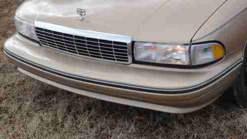 1992 CHEVROLET CAPRICE POLICE CAR 9C1 83,000 ORIGINAL MILES, CAGE, LIGHTS, US $4,495.00, image 8