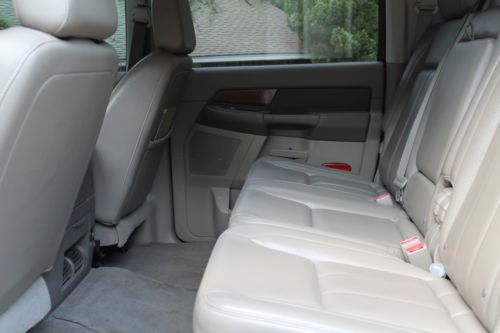 2006 Dodge Ram 1500 Laramie Edition 4X4 Mega Cab, image 8