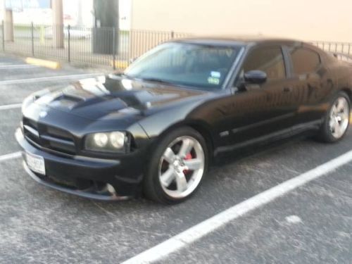 2006 dodge charger srt8 sedan 4-door 6.1l