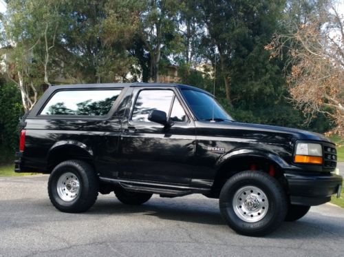 1995 ford bronco xlt sport utility 2-door 5.8l