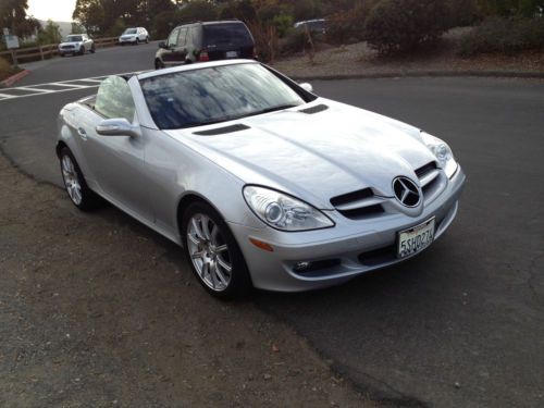 2006 mercedes-benz slk350 convertible 2-door 3.5l