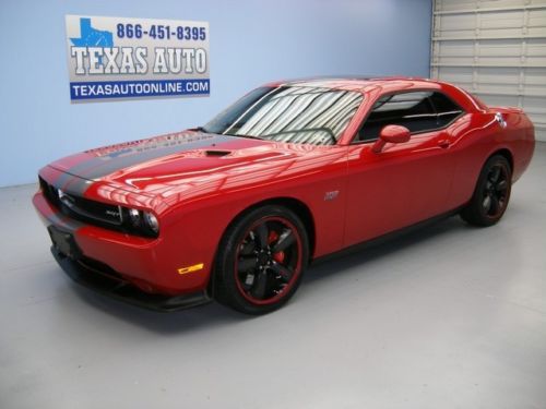 We finance!! 2011 dodge challenger srt-8 hemi 392 470 hp roof nav 11k texas auto