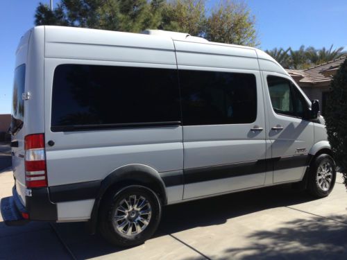 2008 dodge sprinter 2500 144&#034; raised rood 12 passenger diesel van