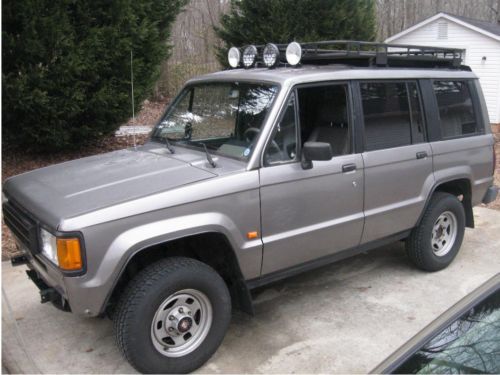 1991 isuzu trooper 4 wheel drive