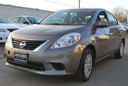 2012 nissan versa 4dr sedan 1.6 sv low miles automatic 35/40 mpg