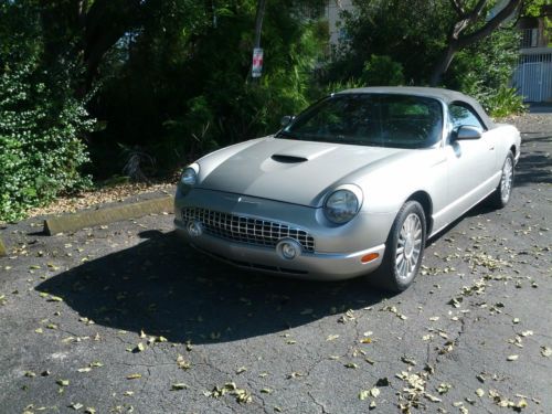 2005 ford thunderbird 50th anniversary edition convertible 2-door 3.9l