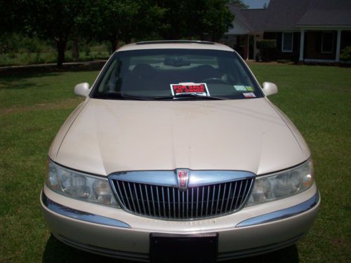 2001 lincoln continental base sedan 4-door 4.6l