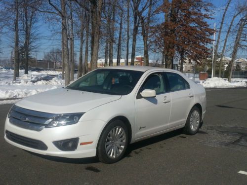 2011 ford fusion hybrid sedan 4-door 2.5l