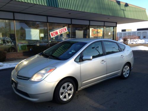 1 owner - clean carfax - electric hybrid - great mpg - no reserve