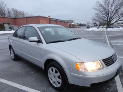 2001 vw passat gls turbo low miles 5spd gas saver clean no reserve!