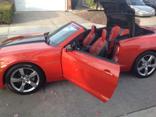 2011 chevrolet camaro lt convertible 2-door 3.6l