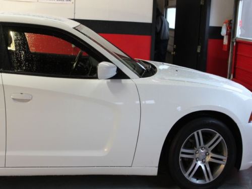 One owner Black int White ext Power Driver seat CD CLEAN Aluminum Wheels, image 10