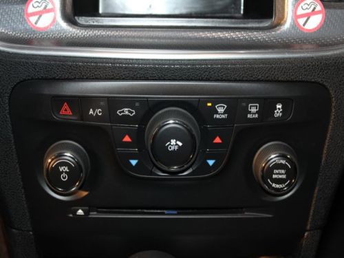 One owner Black int White ext Power Driver seat CD CLEAN Aluminum Wheels, image 23