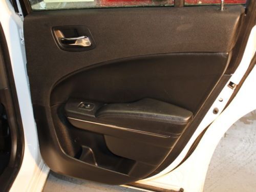 One owner Black int White ext Power Driver seat CD CLEAN Aluminum Wheels, image 30