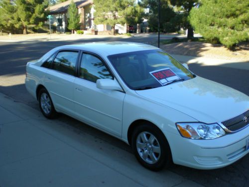 2000 toyota avalon xl sedan 4-door 3.0l