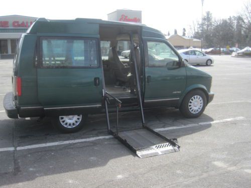 Wheelchair van chevy astro runs great low miles high top with high top doors