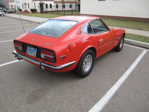 1972 datsun 240z   one owner california car with service records.