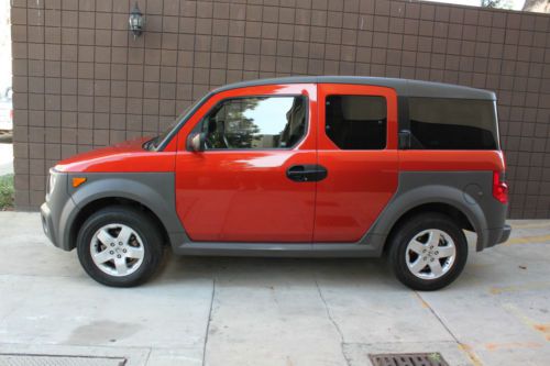 2005 honda element lx /one owner/alloy wheels/keyless entry/non-smoker/garaged